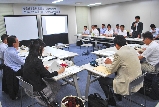 社会資本整備審議会道路分科会九州地方小委員会のようす 社会資本整備審議会道路分科会九州地方小委員会のようす