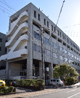 現在の多治見市本庁舎 現在の多治見市本庁舎
