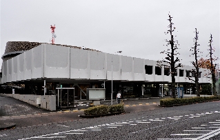 坂倉準三氏設計の岐阜市民会館 坂倉準三氏設計の岐阜市民会館