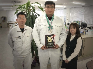 相撲のムンクバッドさん 相撲のムンクバッドさん