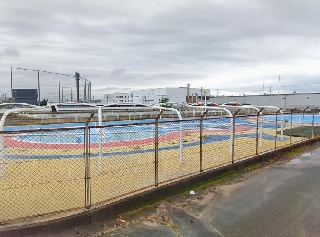 解体予定の市民プール 解体予定の市民プール